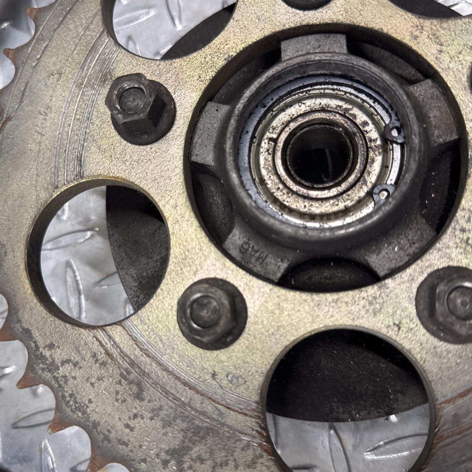 正規品／SUNSTAR CBX400F スプロケット関連パーツ KS3H502 スプロケ＆チェーン3点セット（シルバー） サンスター バイク