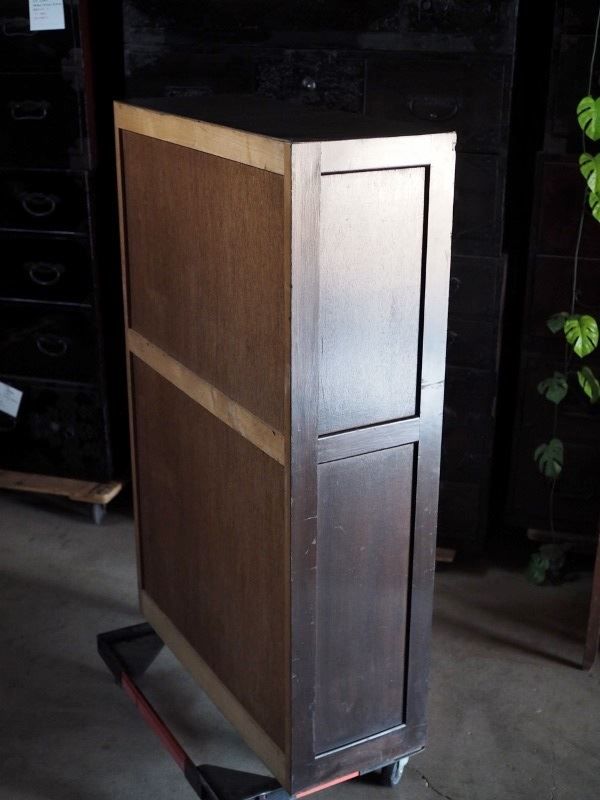 ダイヤガラスの昭和レトロキャビネット 昭和中期