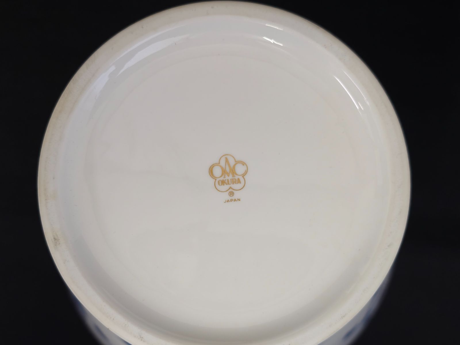 M▽大倉陶園 瑞鳥文花瓶 呉須更紗鳥絵 壺 花器 (38075)