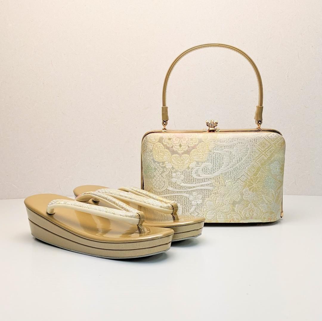 草履バッグセット フォーマル 振袖 古典 帯地 ゴールド フリーサイズ uz9 草履バッグセット フォーマル 振袖 古典 帯地 ゴールド フリーサイズ uz9