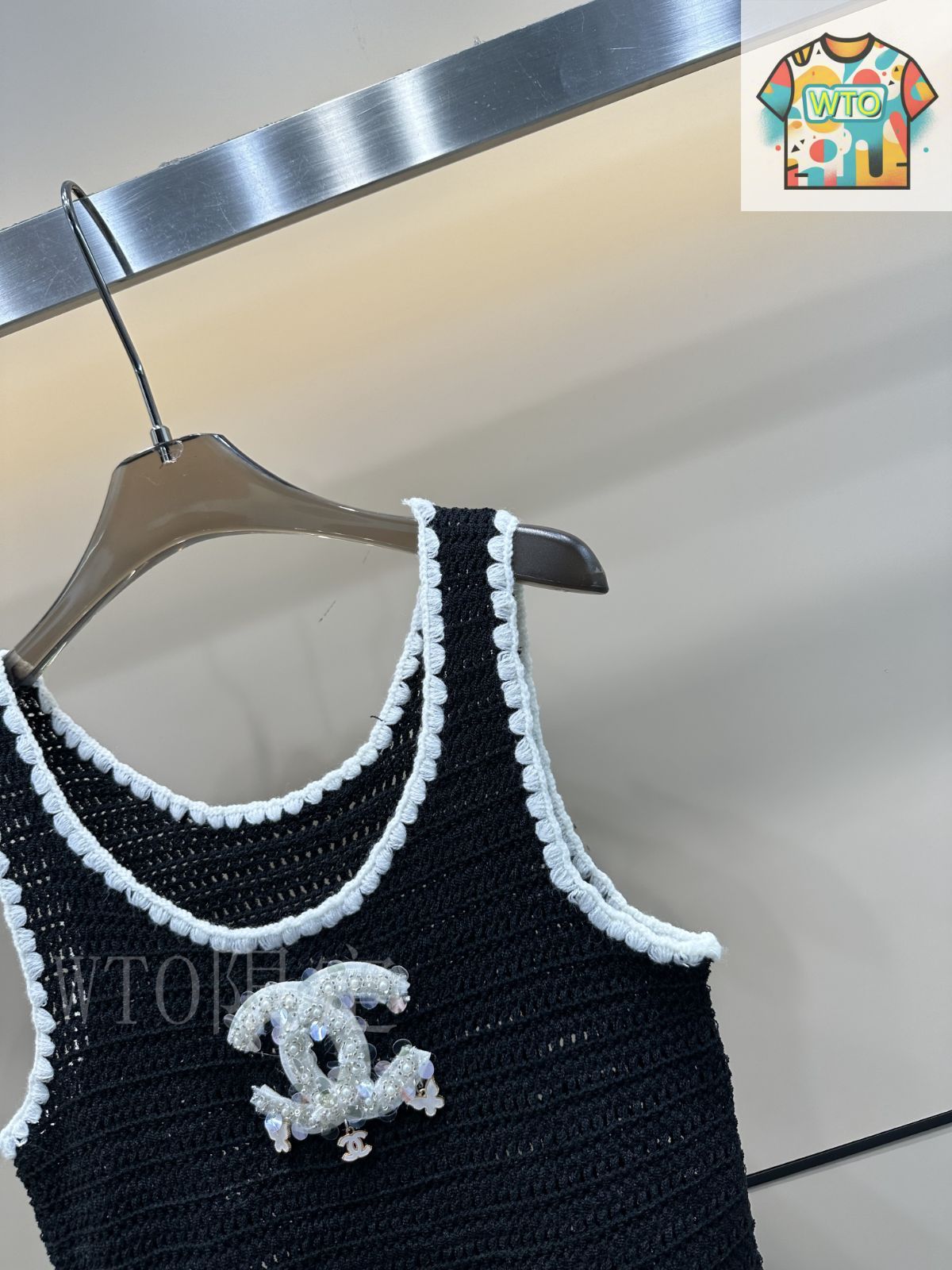 今日特価】Chanel 25 夏季 透かし立体ダブル C ニットベスト-3