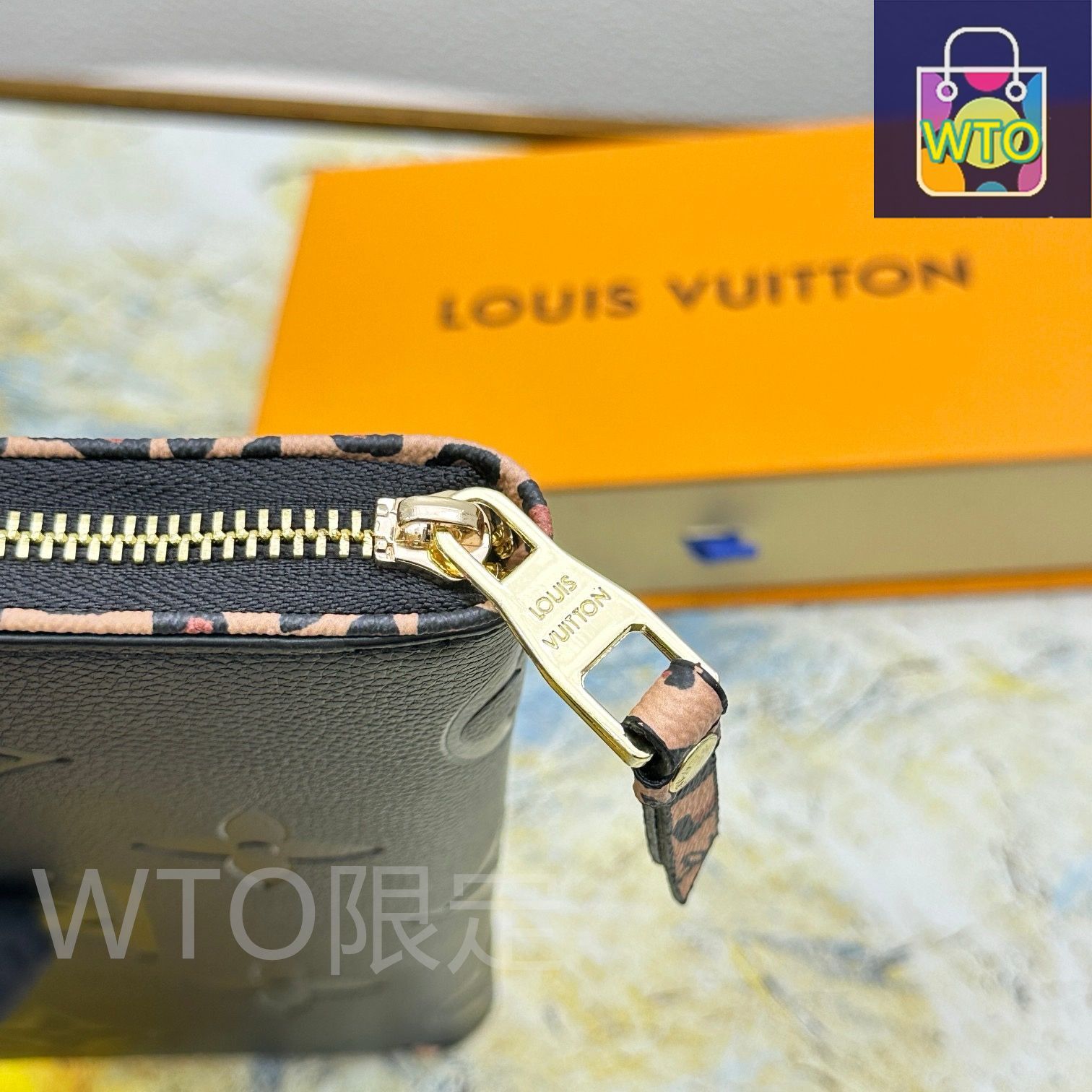 今日特価】Louis Vuitton ルイヴィトン ロックミージッパー