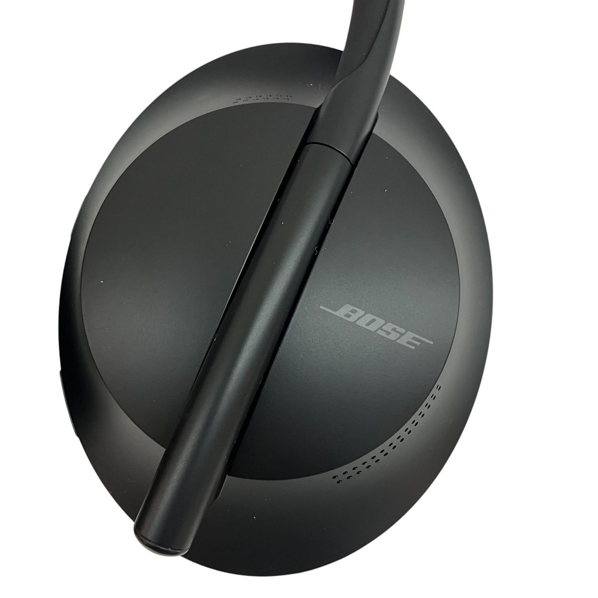 CANCELLING HEADPHONES