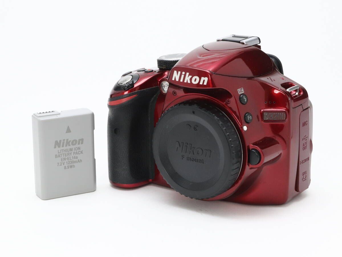 Nikon ニコン D3200 一眼レフデジタルカメラ レッド AF-S NIKKOR 18-55 F3.5-5.6G VR 231030SK190241 nikon d3200 一眼レフカメラ ニコン D3200 ボディ [ブラック] 価格比較