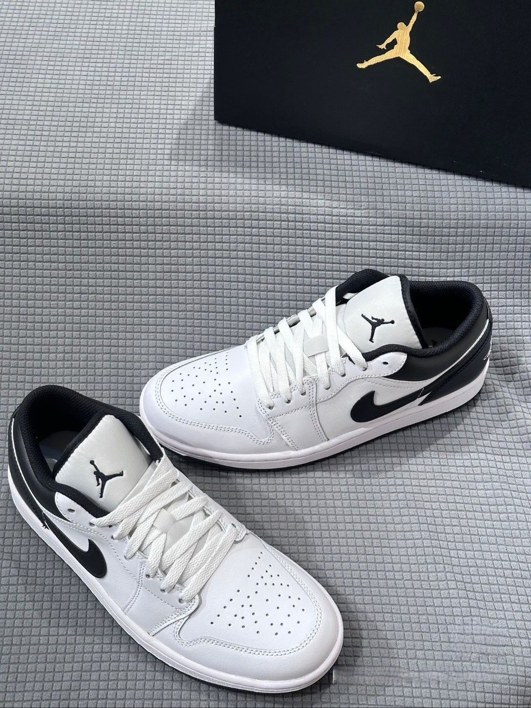 ✨大特価✨新品 未使用  ナイキ NIKE Air Jordan 1 Low AJ1 エア ジョーダン 1 箱付