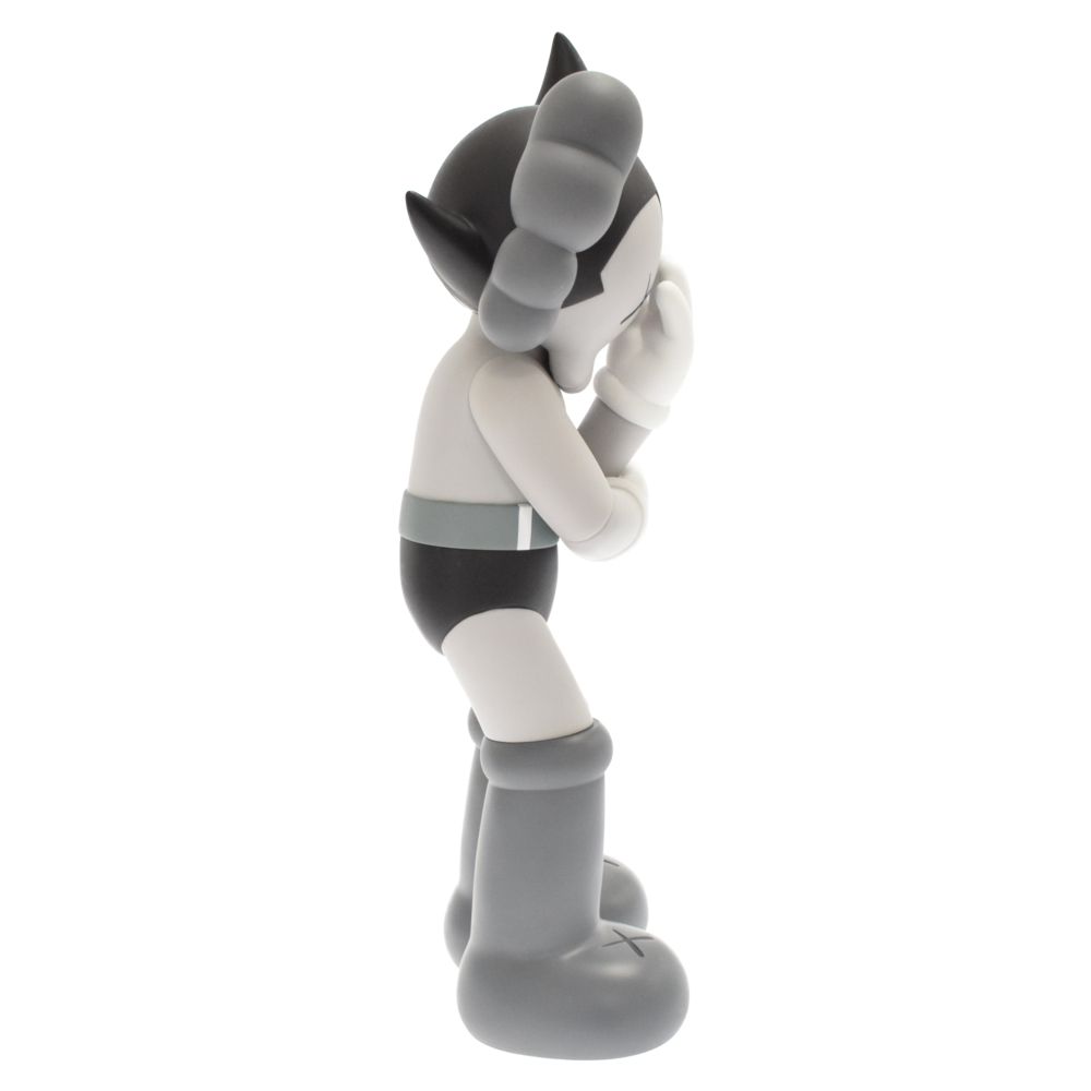 MEDICOM TOY - MEDICOM TOY メディコムトイ ×KAWS ASTRO BOY アストロボーイ 鉄腕アトム フィギュア 人形 鉄腕アトム 放送50周年記念 グレー AWESOME by BRING原宿 | 【アイテム詳細】