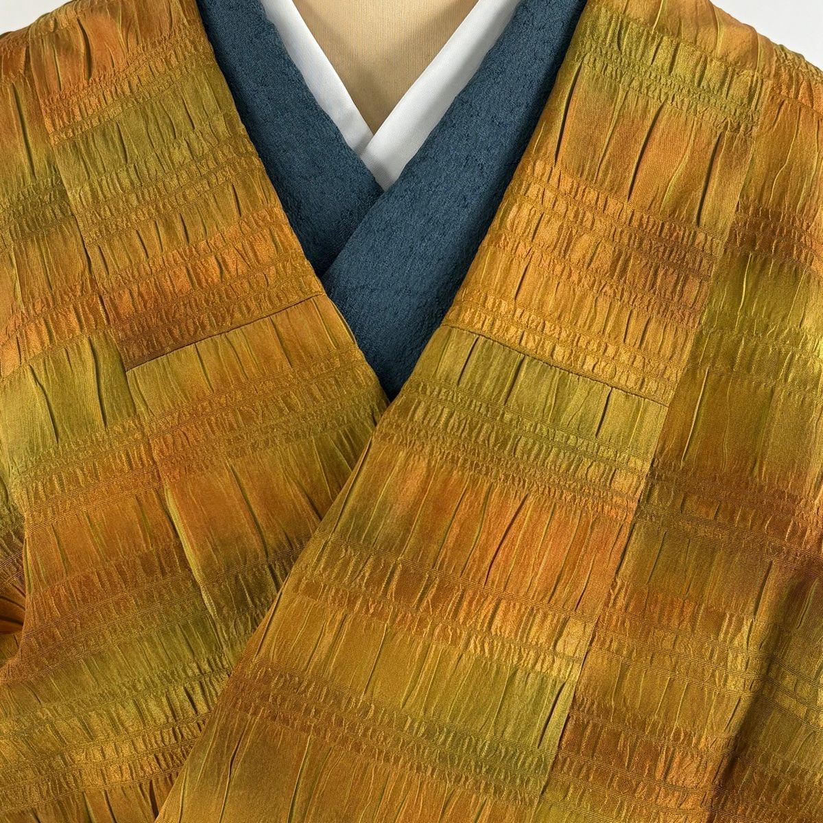 道中着 身丈90cm 裄丈66cm M 和装コート 幾何学模様 ぼかし 山吹