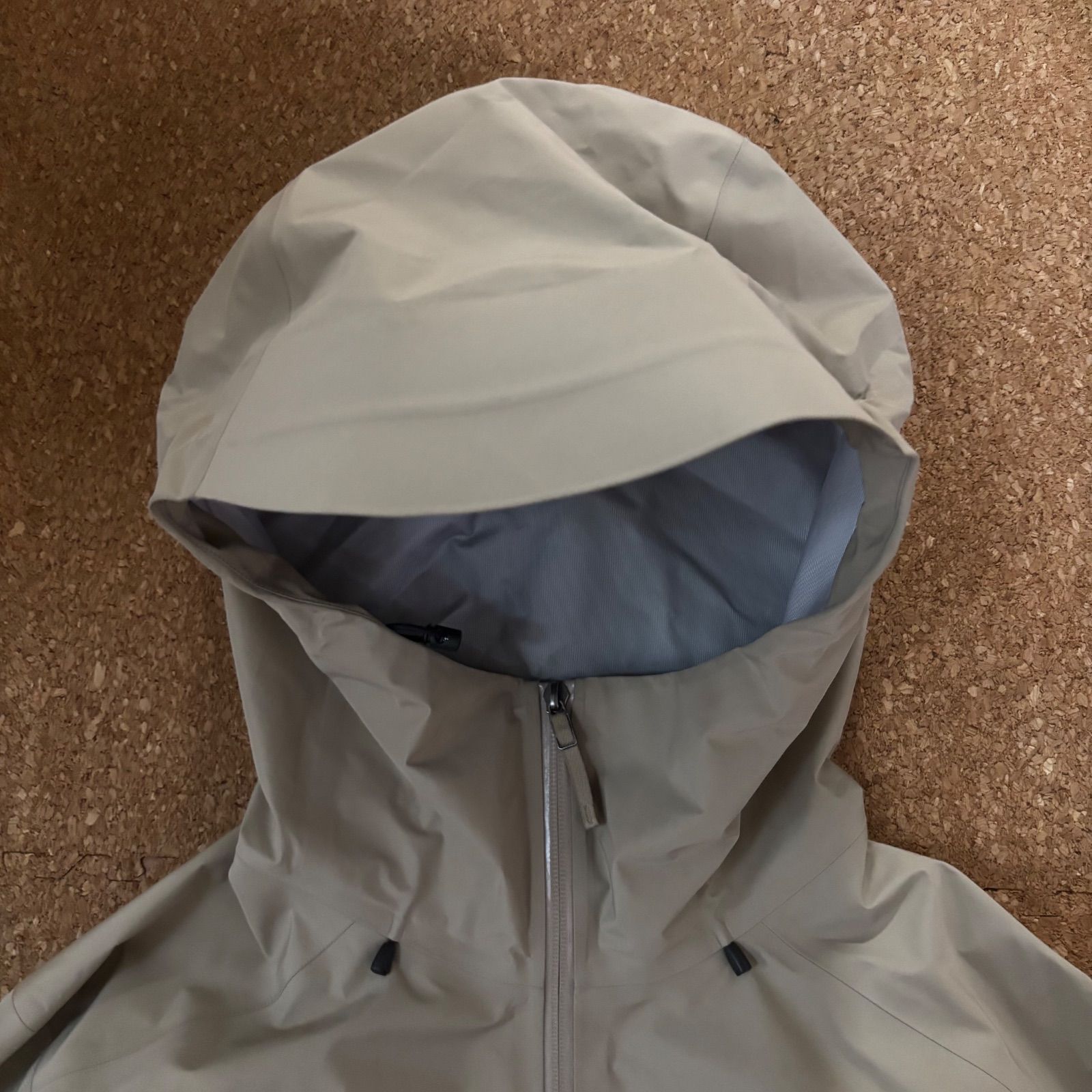 ARC'TERYX アークテリクスベータLT メンズXS ベージュナイロン