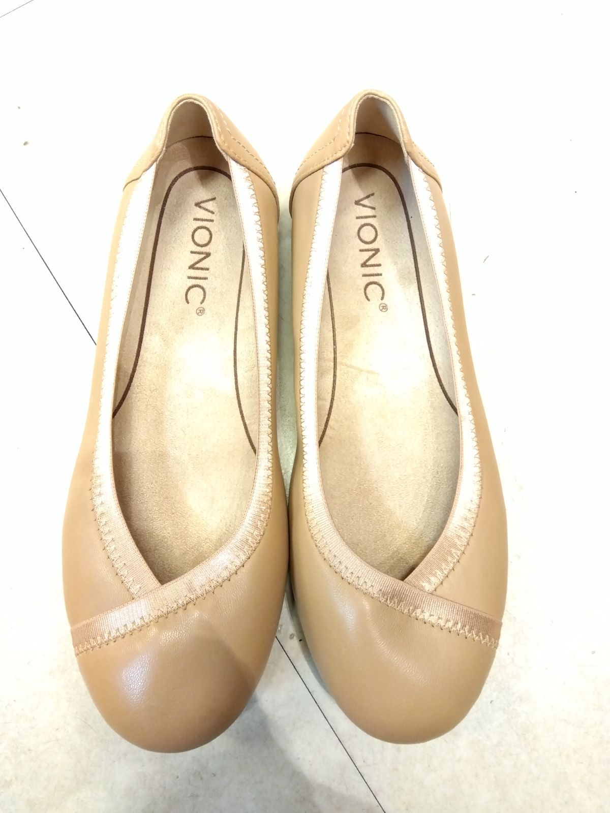VIONIC★本革製フラットパンプス★未使用品★バイオニックのフラットシューズ M24 バイオニック VIONIC ベージュ フラットシューズ 22cm 快適