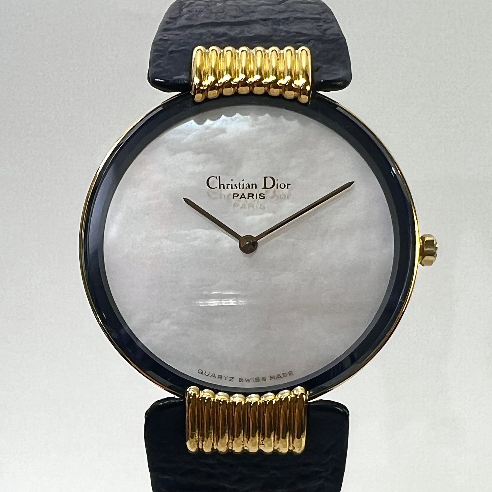 Christian Dior クリスチャンディオール バギラ ブラックムーン ホワイトシェール クオーツ レディース 腕時計 47153-3 432832 箱 30mm GP ホワイト 白文字盤 稼働中 レディース 小物 aua40301071006