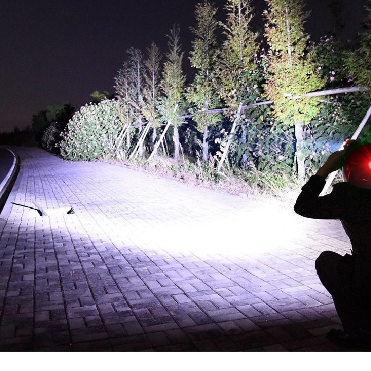 83％以上節約 爆光巨大COB搭載 LED ヘッドライト CREE以上 防水 広範囲照射