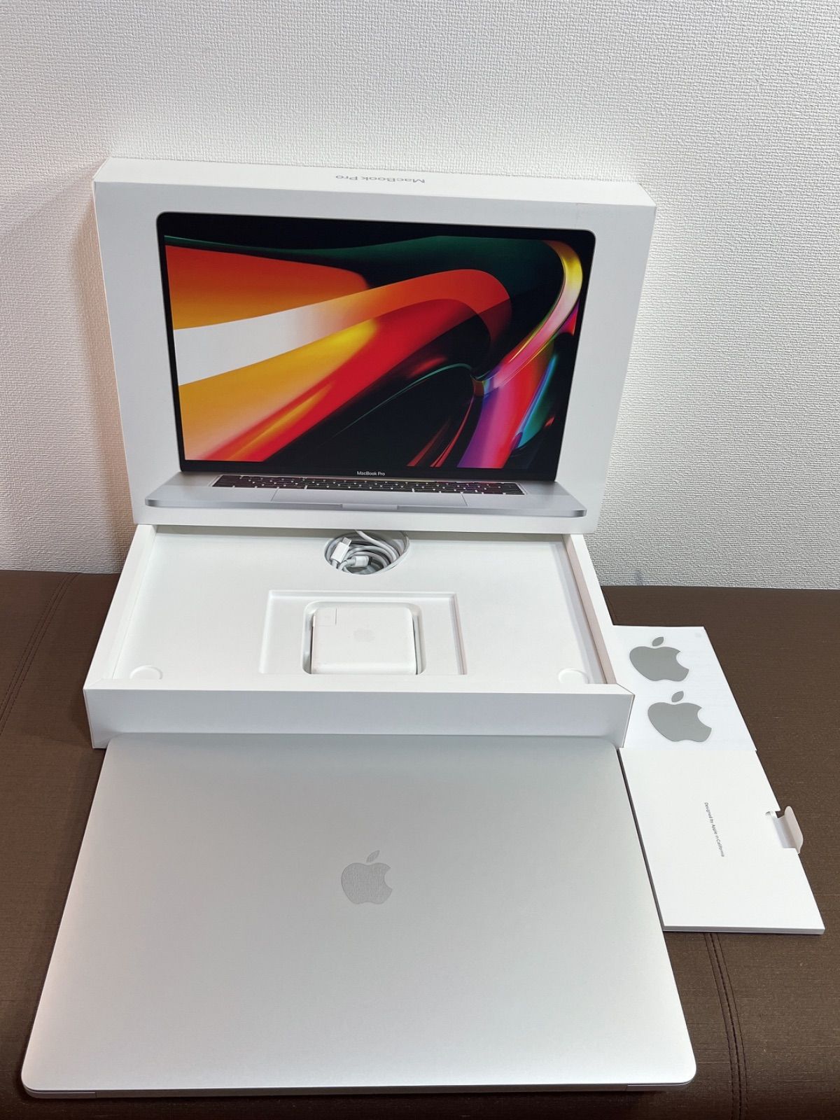 【極美品】MacBook Pro 16インチ i9-32GB-1TB