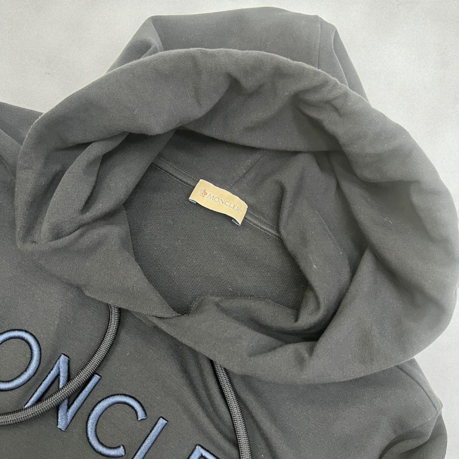 定価12万円！！☆新品未使用タグ付き☆ MONCLER Embroidery Logo 