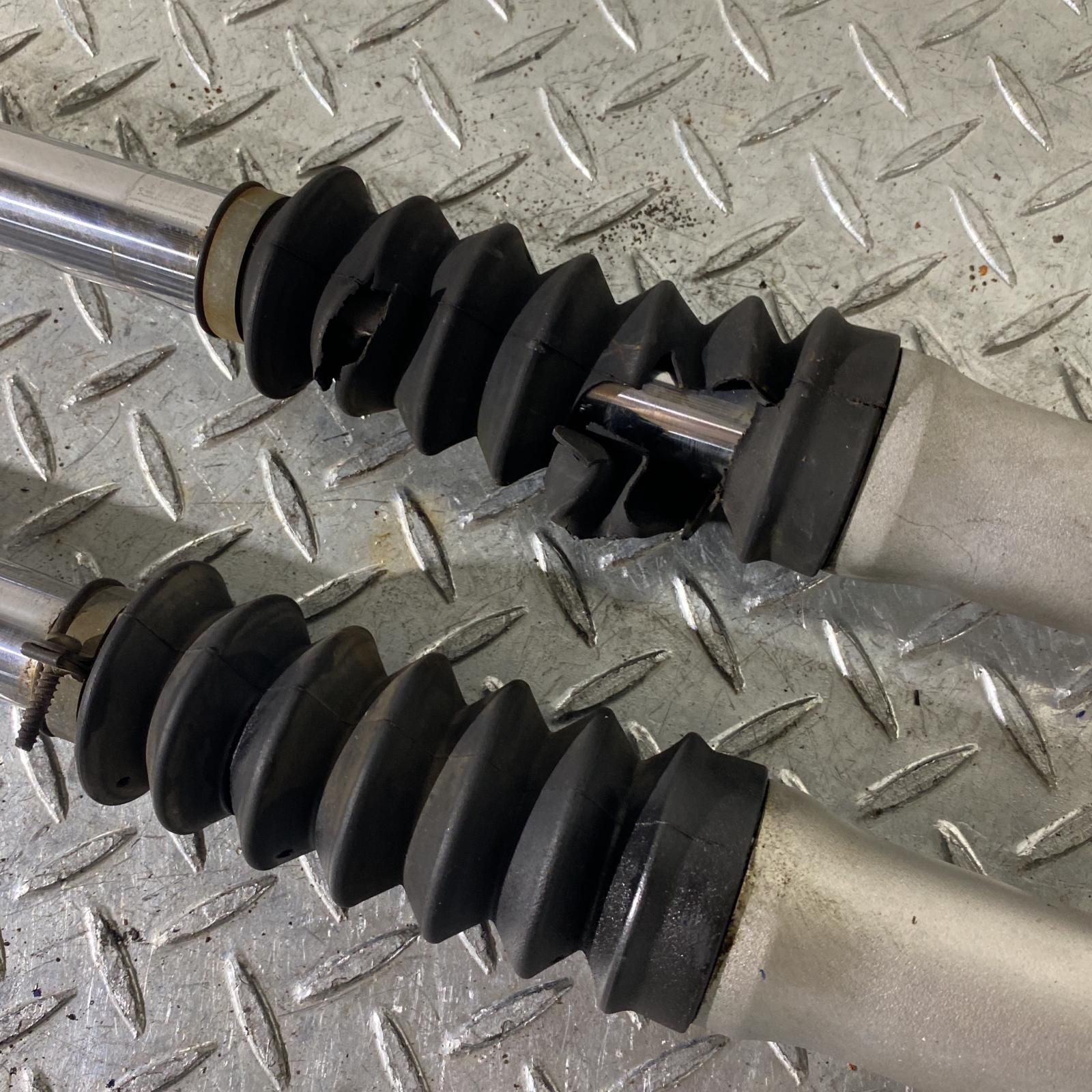 YAMAHA タウンメイト90 フロントフォーク ヤマハ - メルカリ