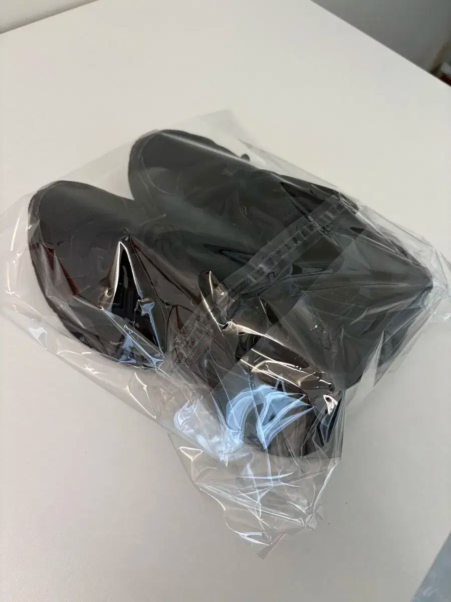 アシックス ジョグ100 ブラック 240