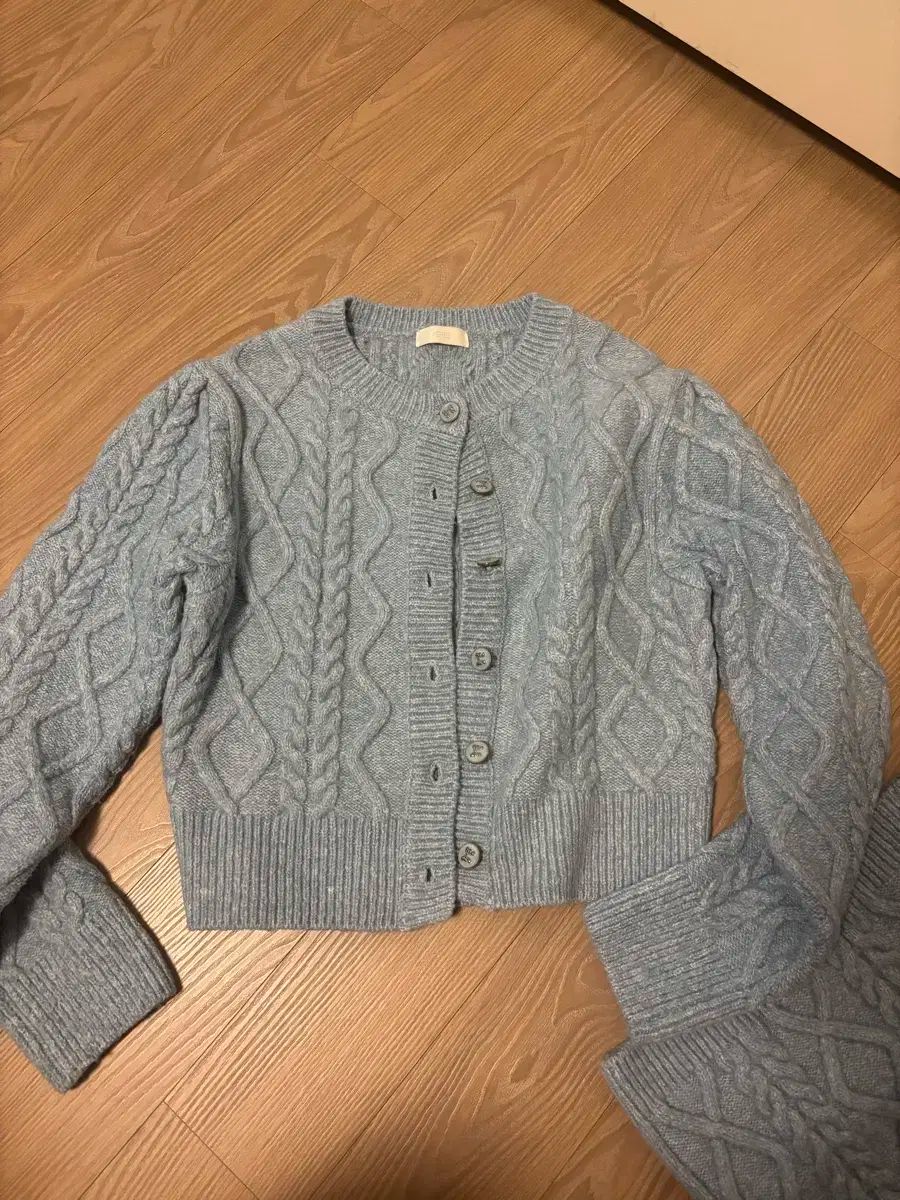  ヴァーヴ ケーブル編み ニット カーディガン セット ライトブルー 長袖 カーディガン ボレロ アンサンブル