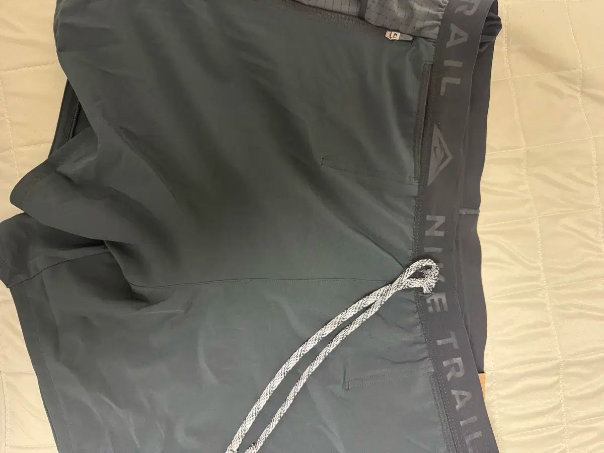 ナイキ トレイル ショーツ 5インチ XXL