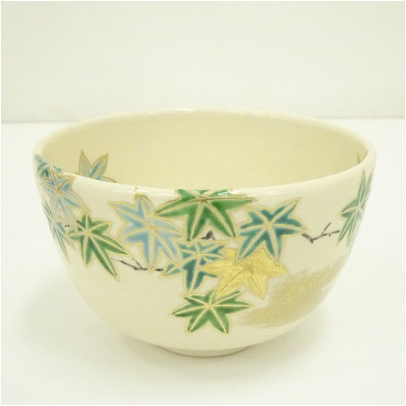 京焼 通次阿山造 仁清写青楓茶碗 共箱 茶道 抹茶 おしゃれ 抹茶茶碗 抹茶碗 和食器 レトロ 茶器 骨董 茶わん 茶会 茶の湯 5月 7月 春夏