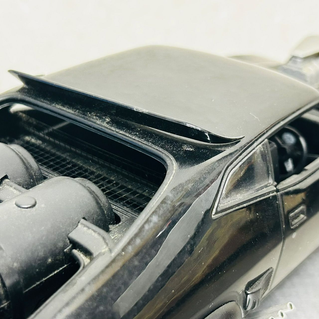 AUTOart 1/18 マッドマックス 2 インターセプター 車 ミニカー