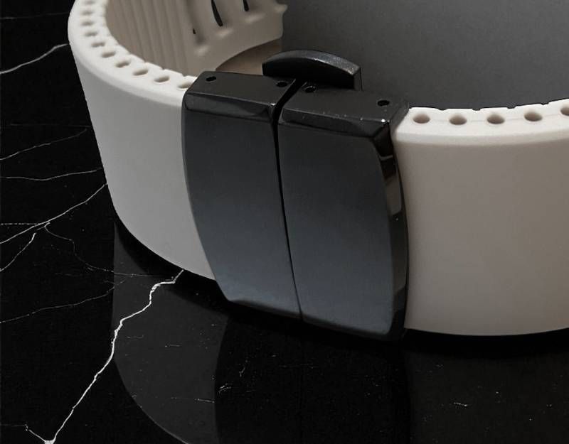 ブラックケースサンドホワイトラバー Apple Watch Ultra 1|2|3. 49mm アップルウォッチ ウルトラ プレミアムカスタムコレクション