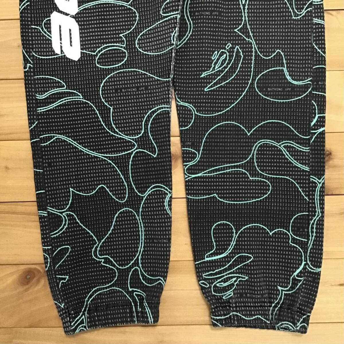 BAPE 蓄光 Text code camo スウェットパンツ ベイプ APE ☆蓄光☆ Text code camo スウェットパンツ Sサイズ a bathing ape