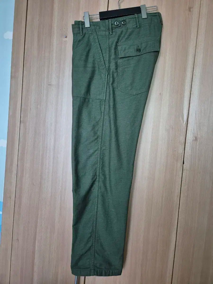 オアスロウ ファティーグパンツ レギュラーフィット 2サイズ