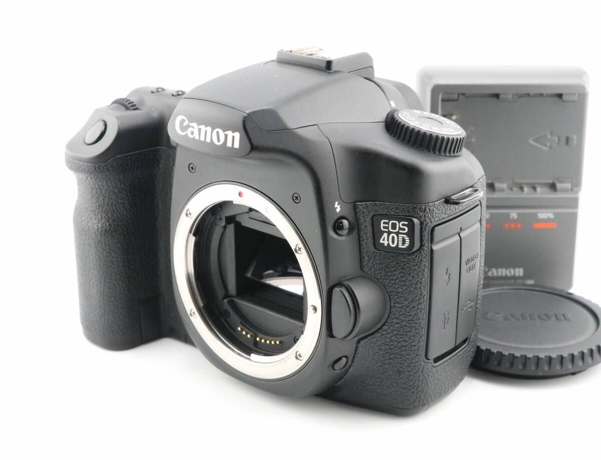 上品 キヤノン CANON EOS 40D ボディ 充電器付 W0644＃2597