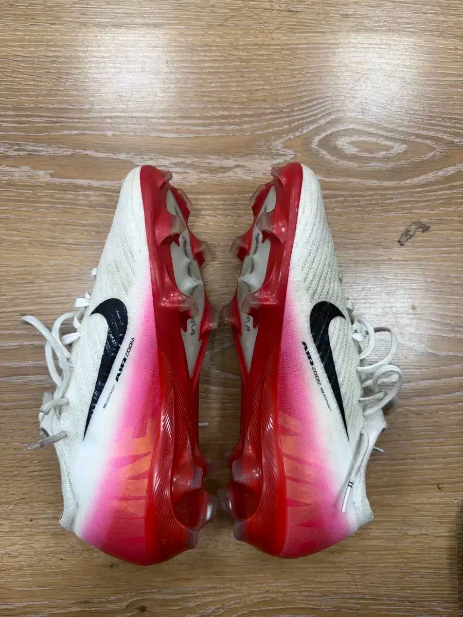 NIKE ナイキ マーキュリアル Vapor ヴェイパー 260