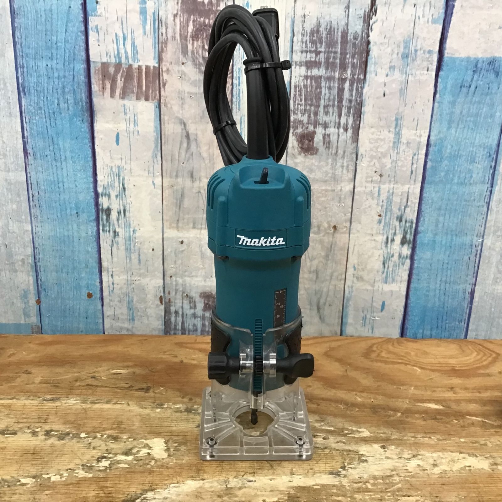 ☆マキタ(makita) 6mmトリマ 3709【柏店】 - メルカリ