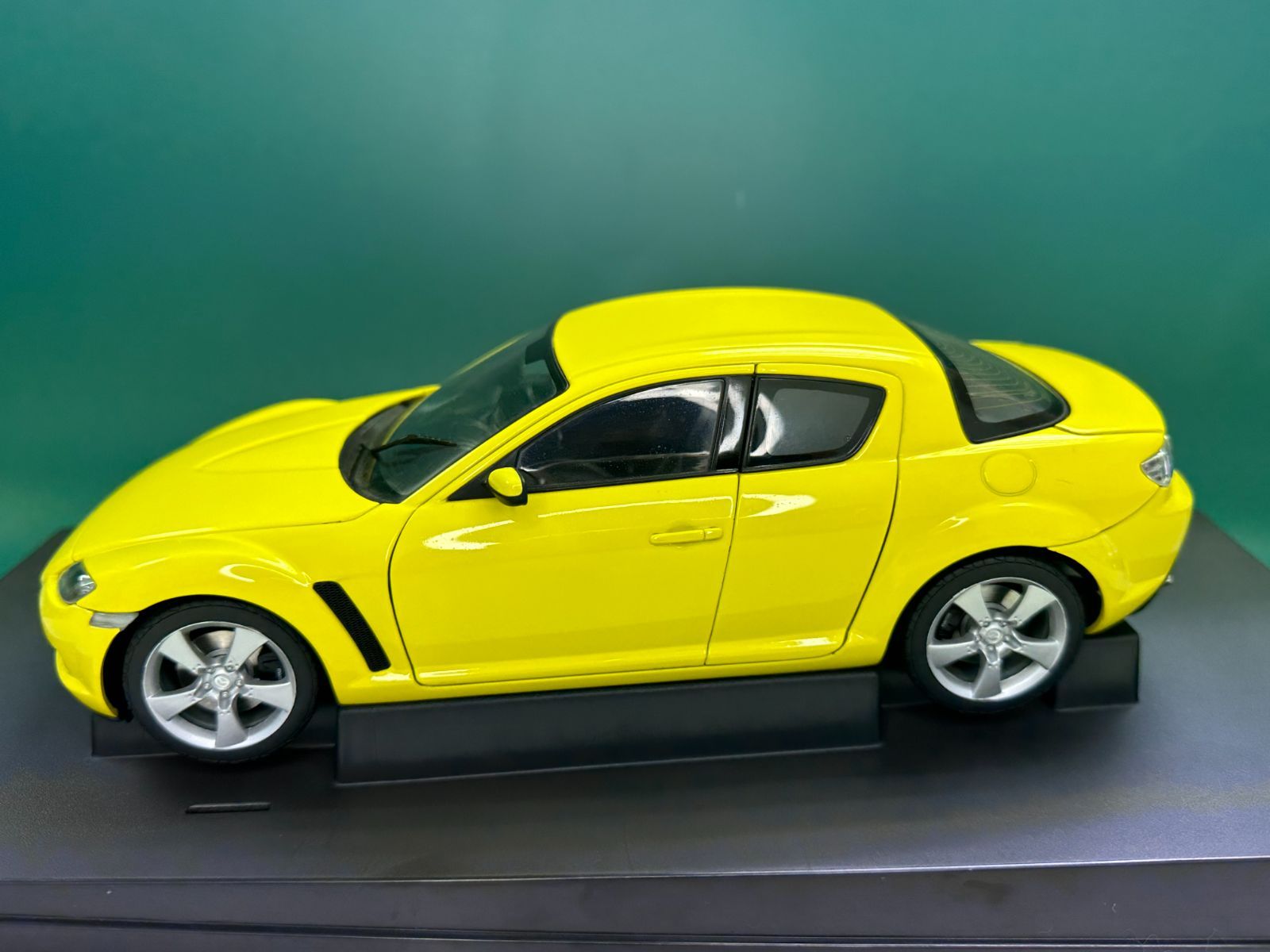 1/18 AUTOart オートアート MAZDA RX-8 マツダ ミニカー ライトニング