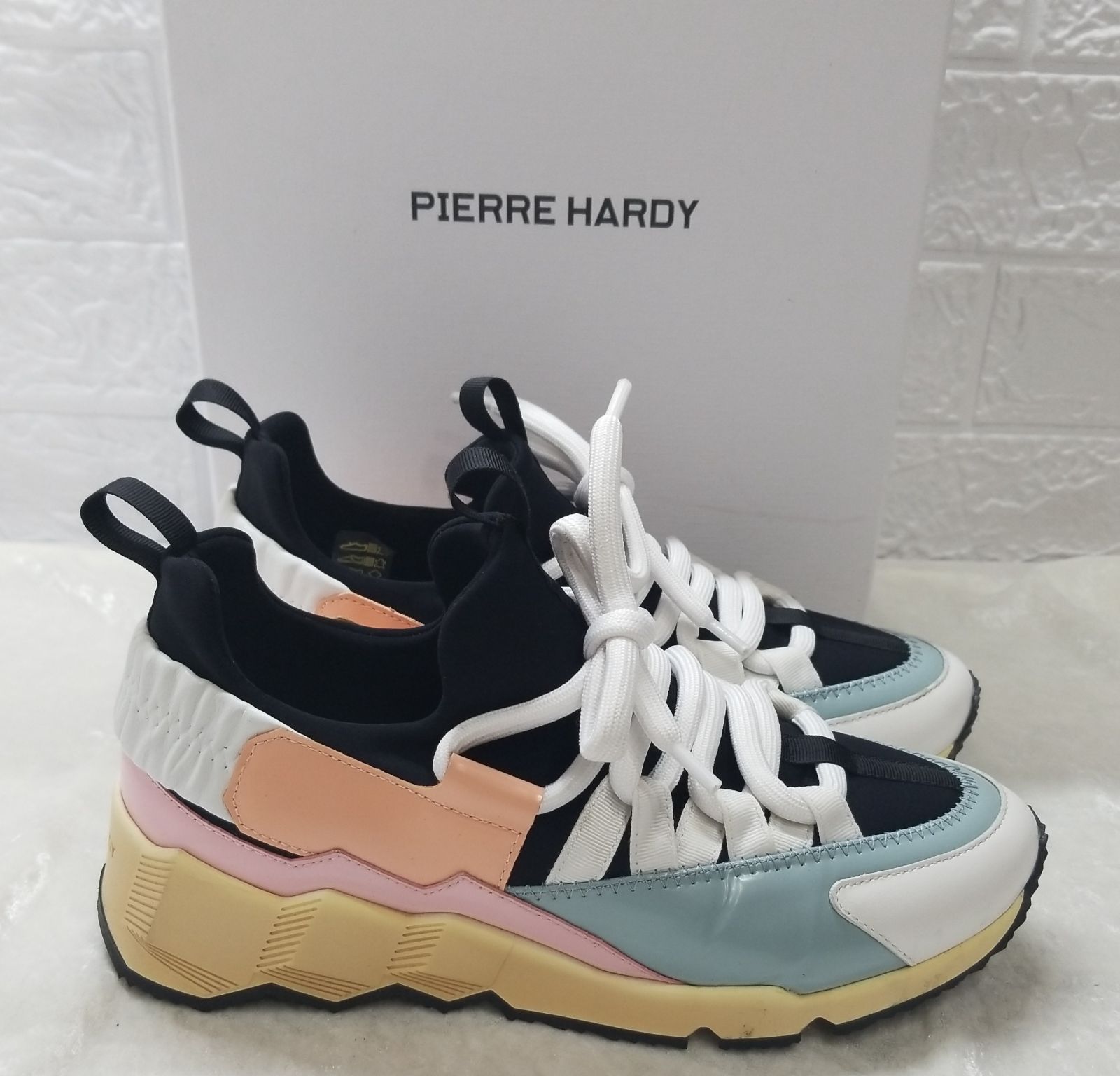 美品】希少 PIERRE HARDY ピエールアルディ スニーカー #38 24cm