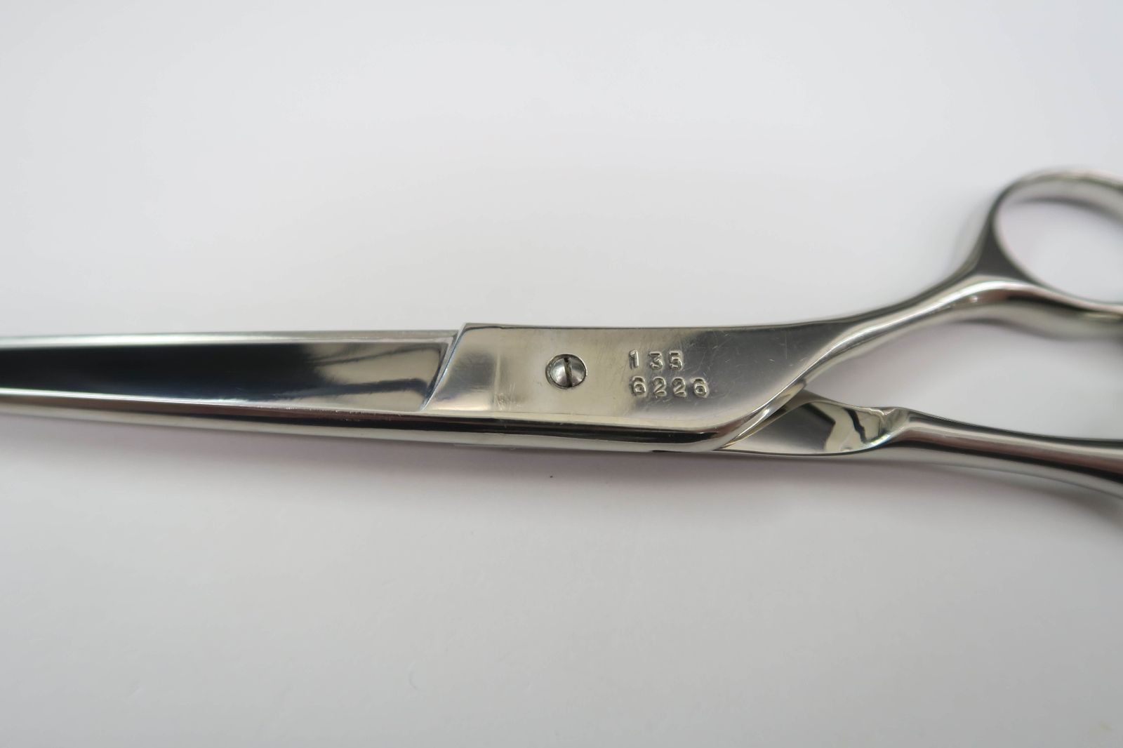 Dランク【光シザー ヒカリ HIKARI】 RAY COSMOS 133 シザー 美容師