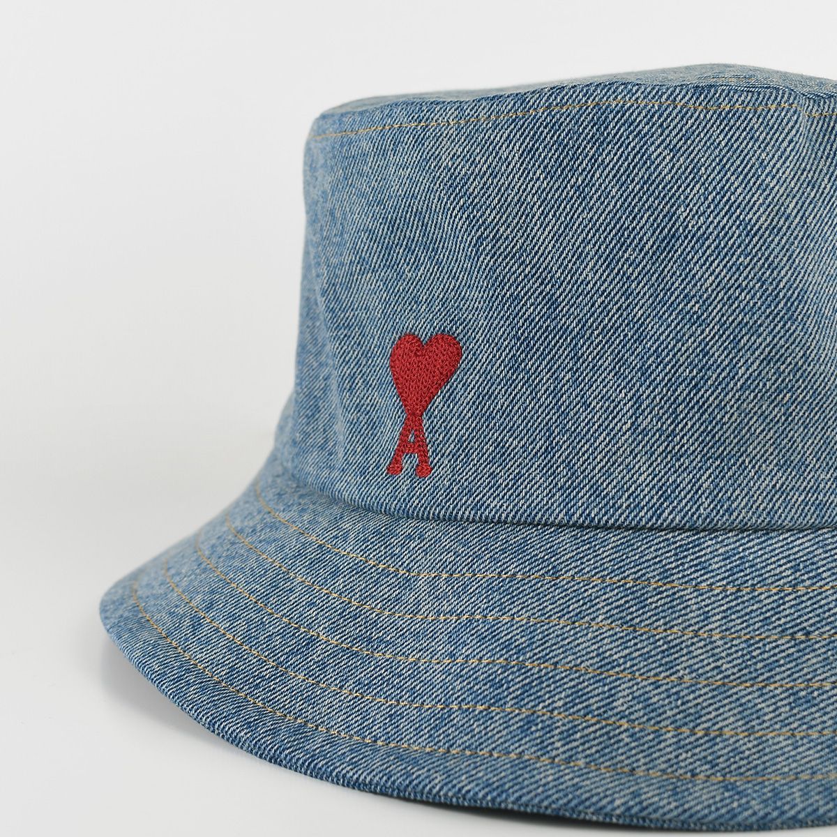 【AMI PARIS】Embroidered 立体 ロゴ デニム バケット ハット AMI ALEXANDRE MATTIUSSI Ami de Coeur アミパリス ハット