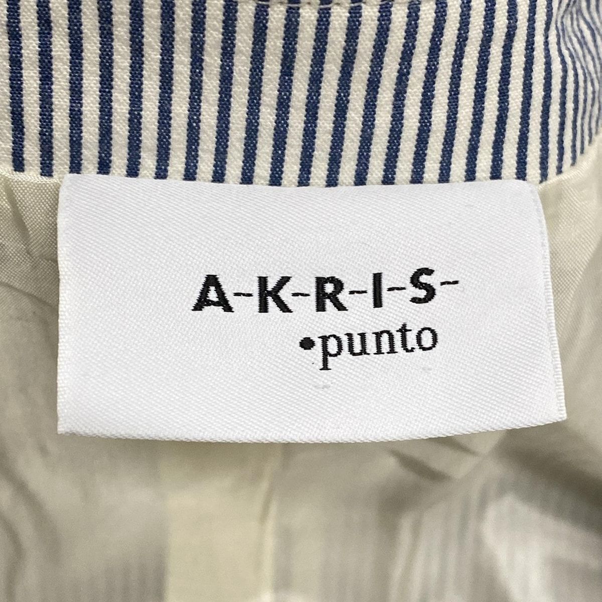 Akris - Walker Gold Lurex Jacket | Mitchell Stores