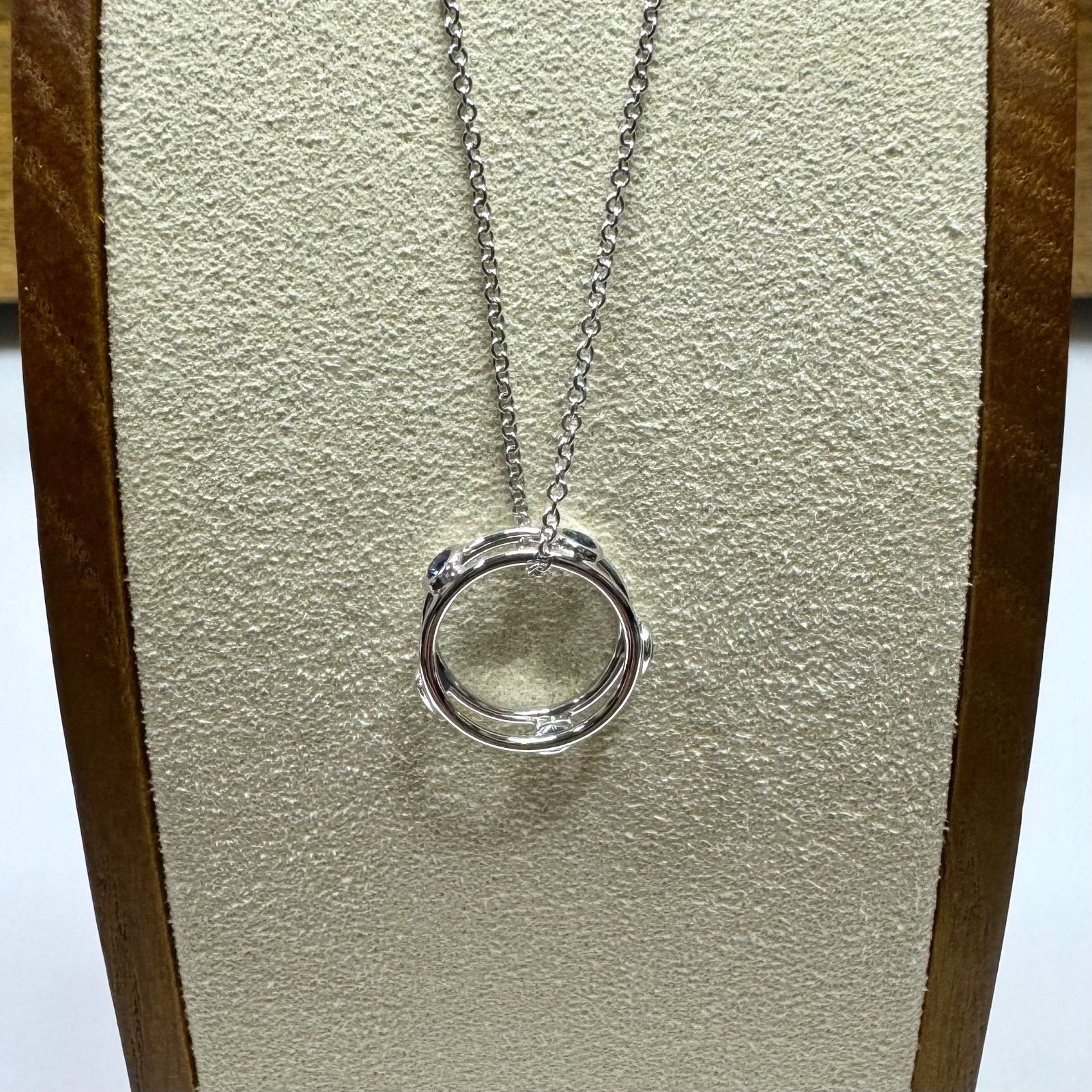 ティファニー　ダブルワイヤー　ネックレス　サファイア5石　k18WG 750 ティファニー ダブルワイヤー ネックレス サファイア5石 k18WG 750