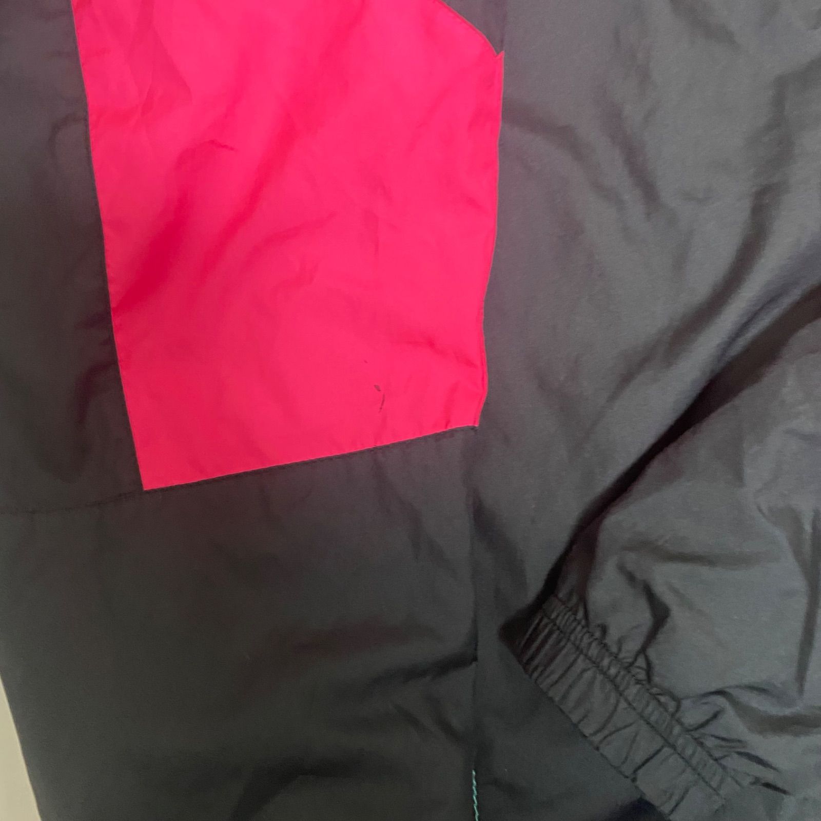 NIKE ナイロンジャケット ネオンカラー - メルカリ