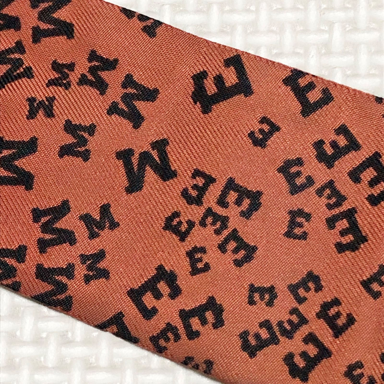 HERMES エルメス ツイリー 棒スカーフ アルファベットロゴ文字 H