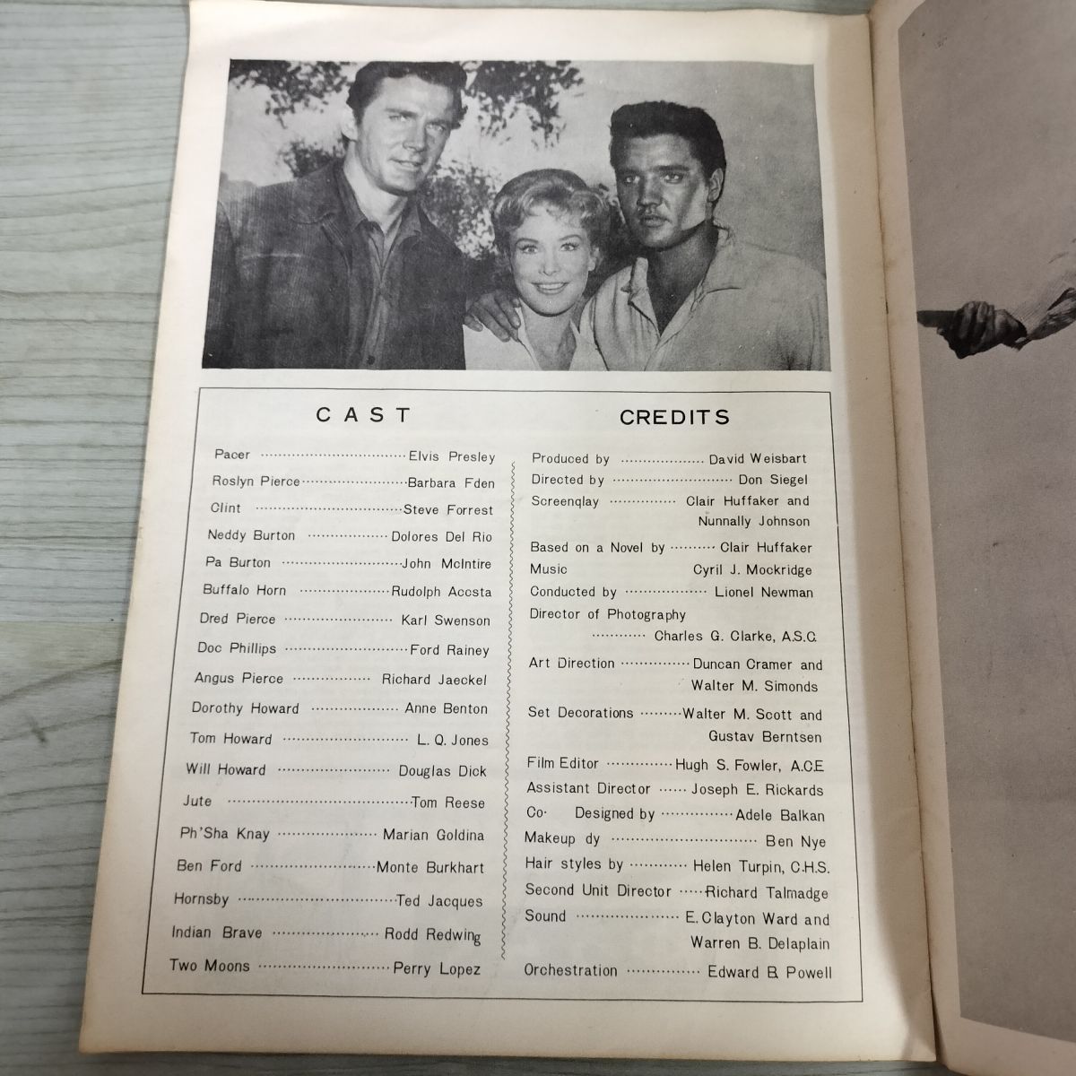 ☆燃える平原児☆映画パンフレットとチラシ☆残念落書き有☆エルビス