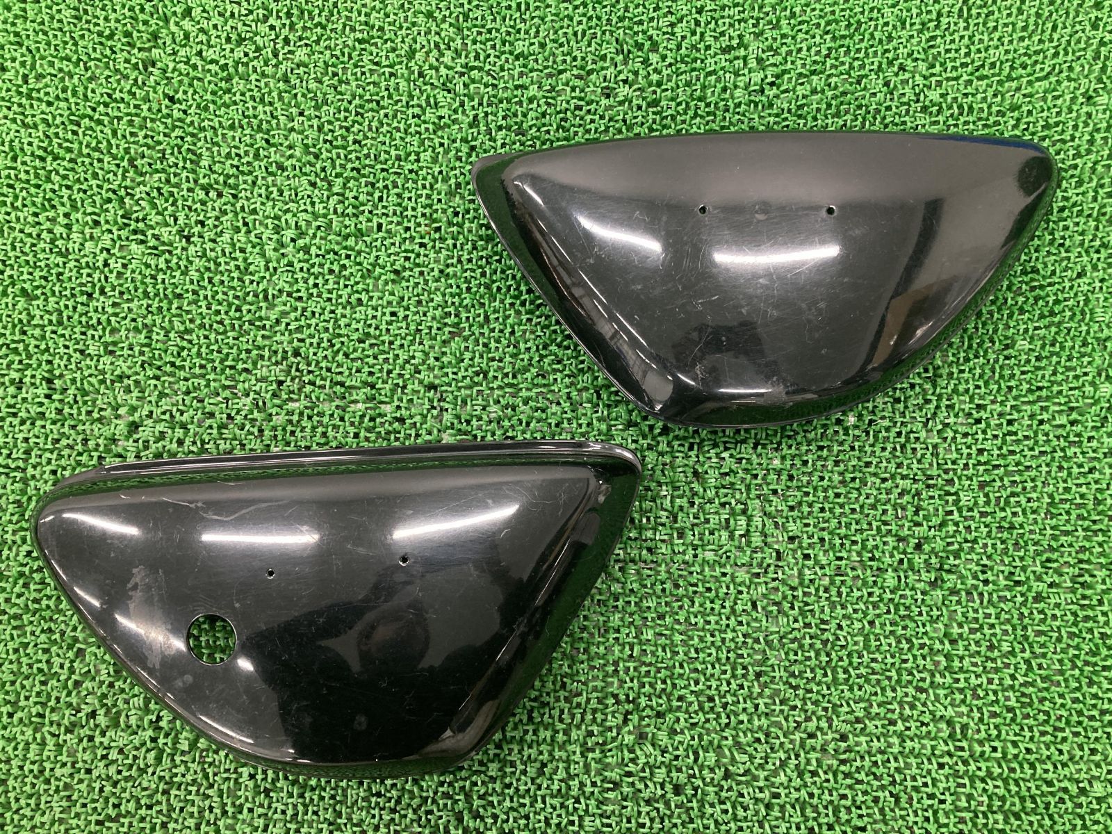 400SS サイドカバー カワサキ 純正 中古 バイク 部品 S3F-12*** Mach マッハ2 MachII 当時物 絶版車 車検 Genuine
