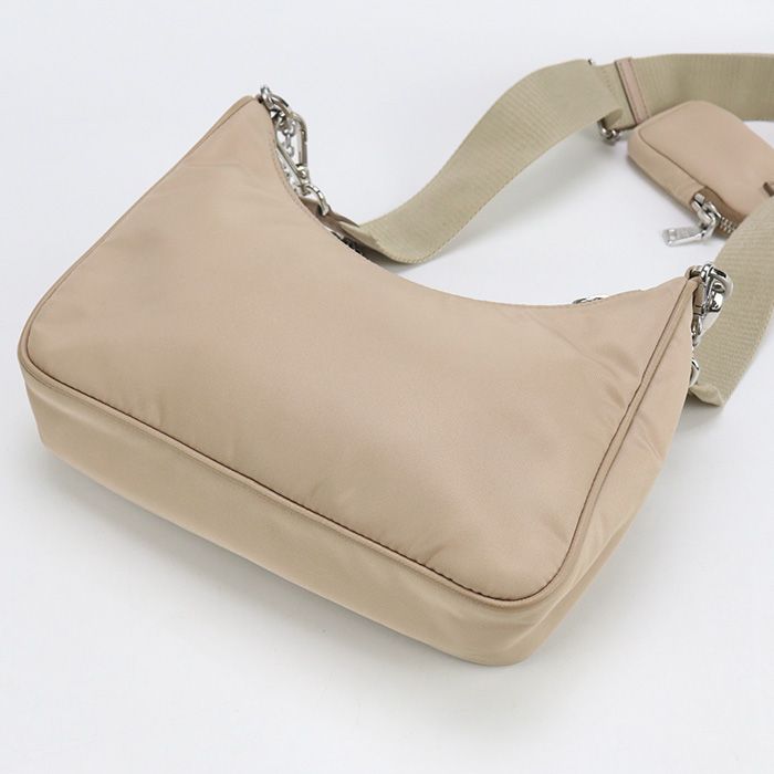 PRADA プラダ Re-Nylon バッグ Re-Edition 2005 1BH204 斜め掛け  