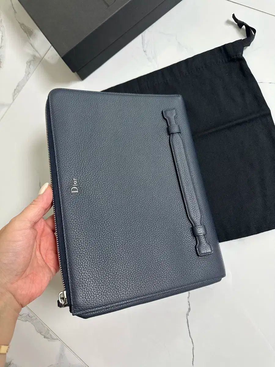 Dior ディオール