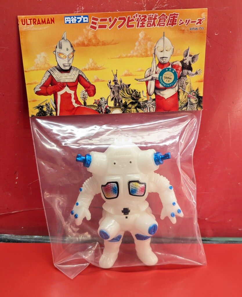 MAXTOY 円谷プロ ミニソフビ怪獣倉庫シリーズ キングジョー 青蓄光