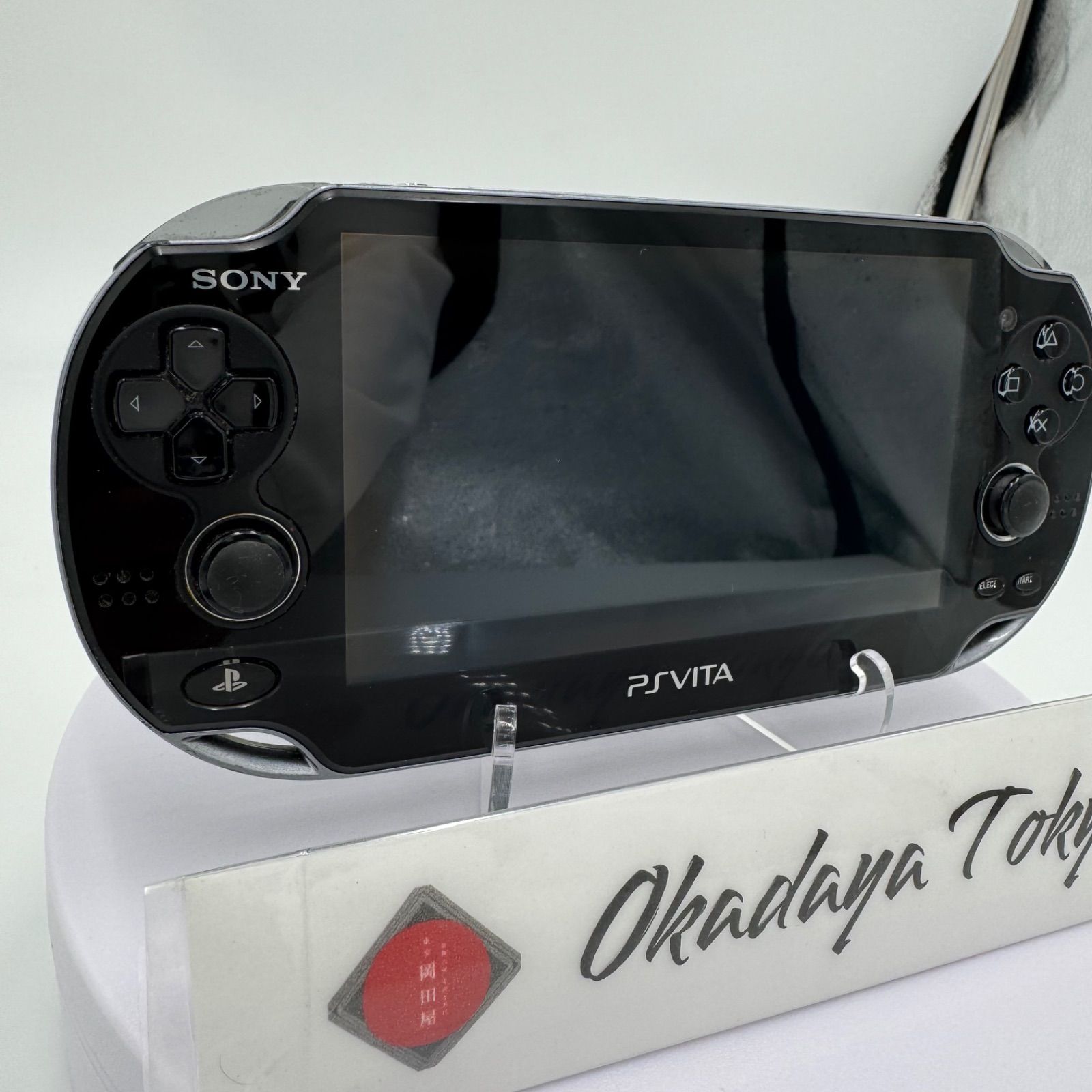 PS VITA 本体 PCH-1000 +メモリーカード・充電器・ソフトセット