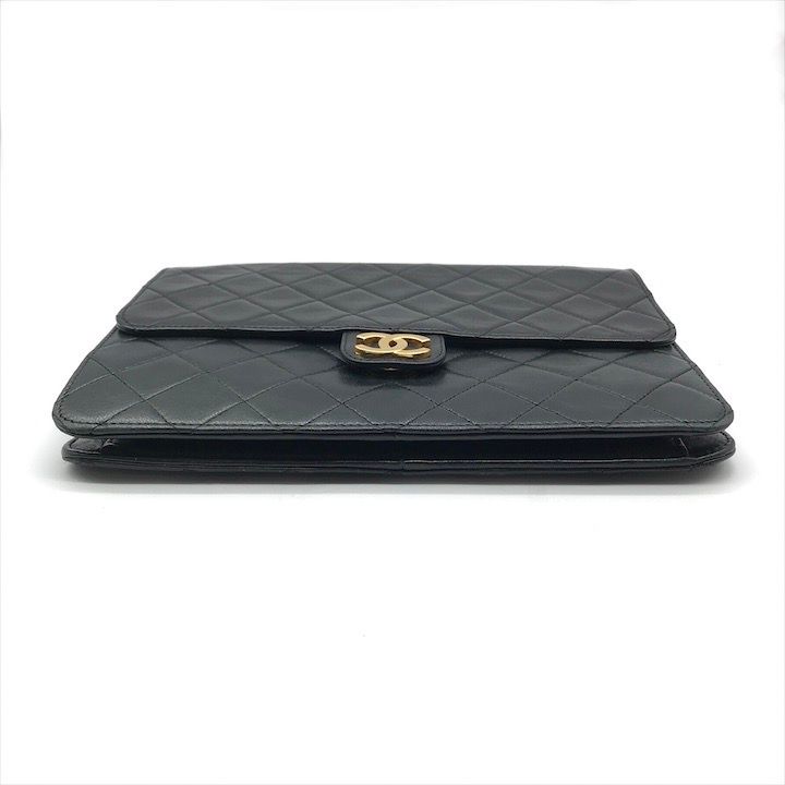 CHANEL シャネル