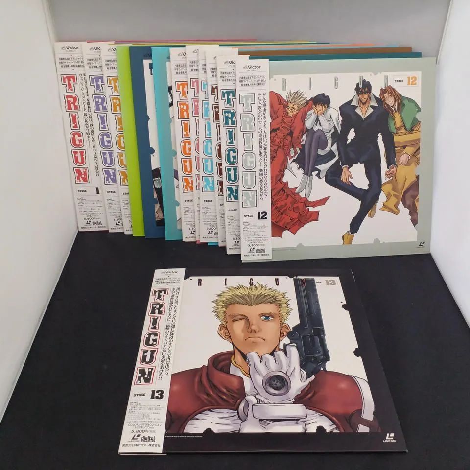 TRIGUN トライガン LD レーザーディスク BOX付き 全13巻セット TRIGUN トライガン LD レーザーディスク BOX付き 全13巻セットの