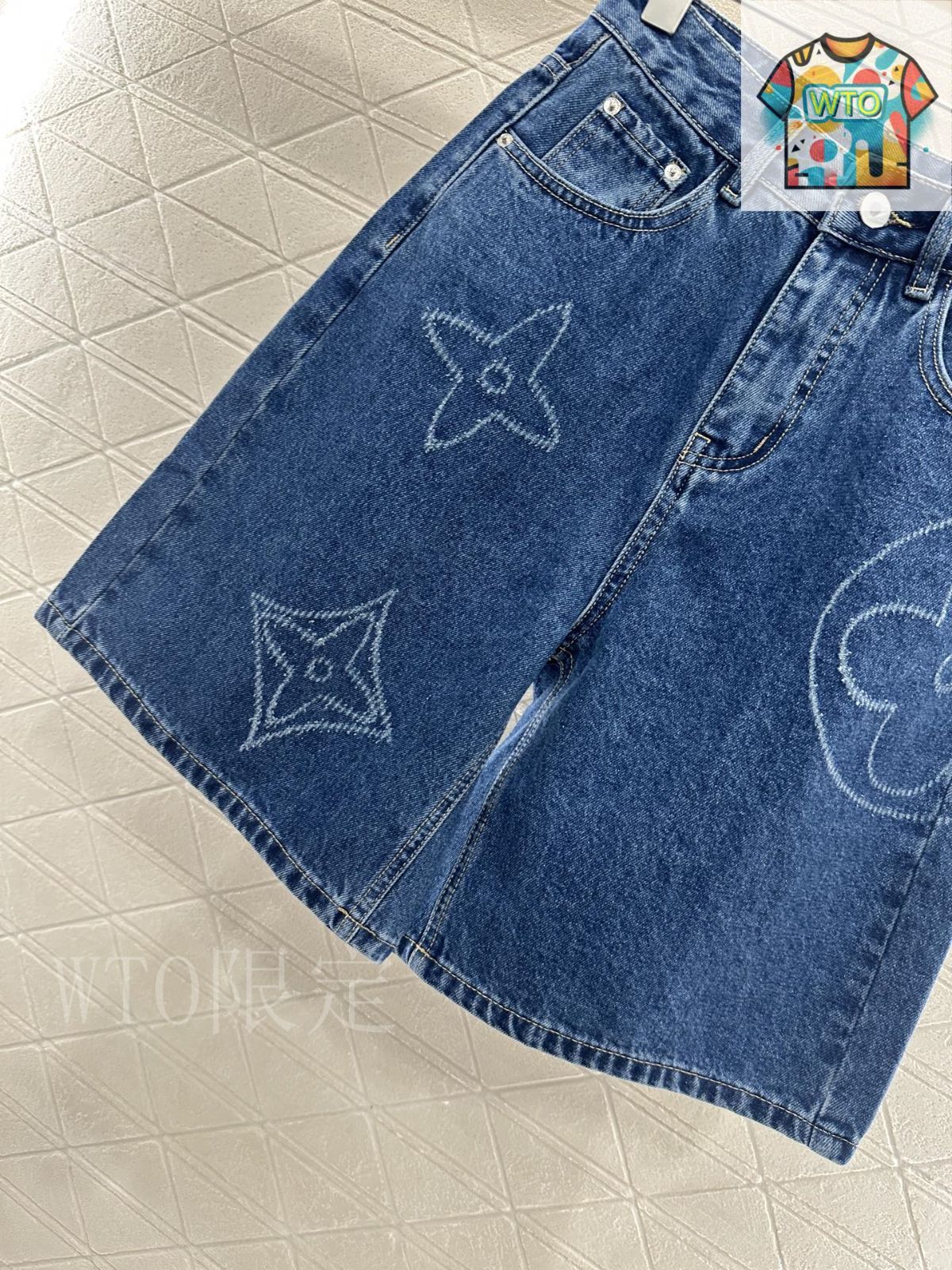 【新品未使用タグ付】LOUIS VUITTON ハイウエストデニム 4c071664-d1_1200x1200.jpg?v=