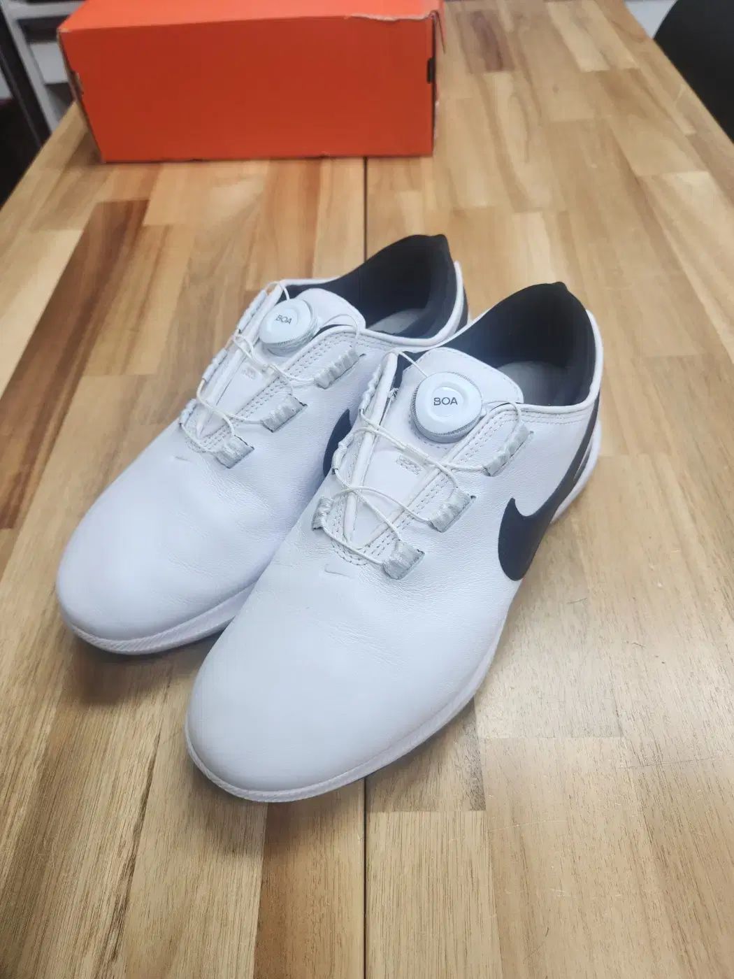 【雷市場（ポンジャン）商品韓国直送】 NIKE(ナイキ) エアズーム ヴィクトリー ツアー 2 ボア 265mm 黒 白