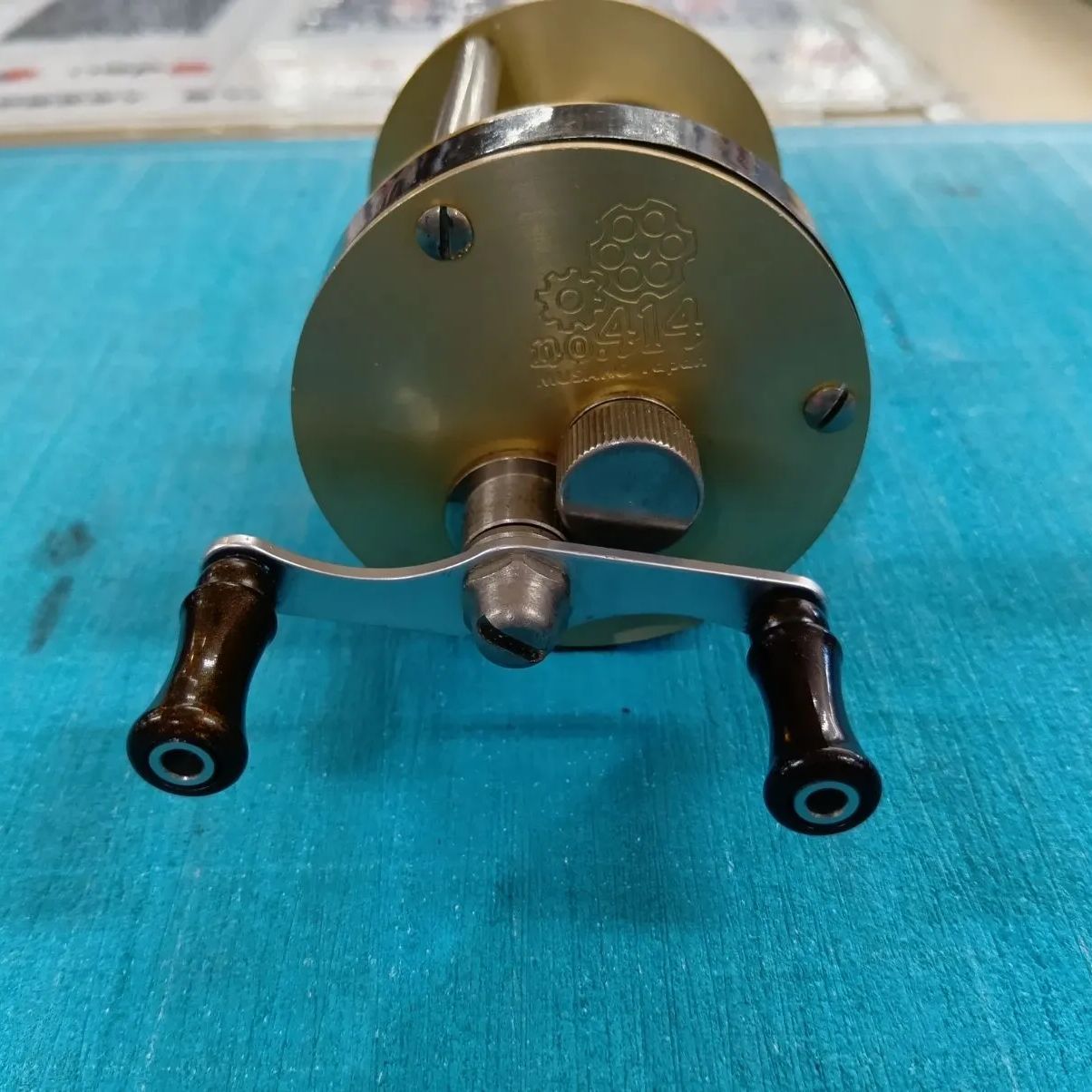 バスポンドRevolver 414 左ハンドル