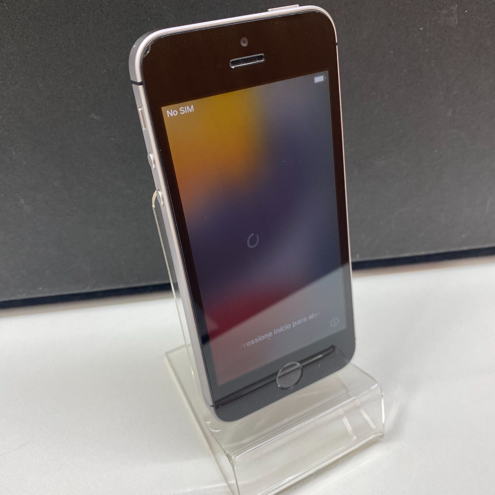 iPhone SE Space Gray 16 GB docomo - スマートフォン本体