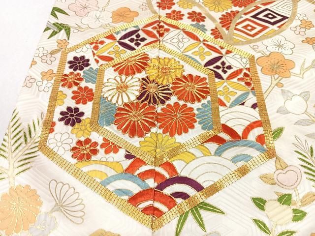 平和屋着物□豪華振袖 駒刺繍 松竹梅 金彩 正絹 逸品 CAAU6663xe